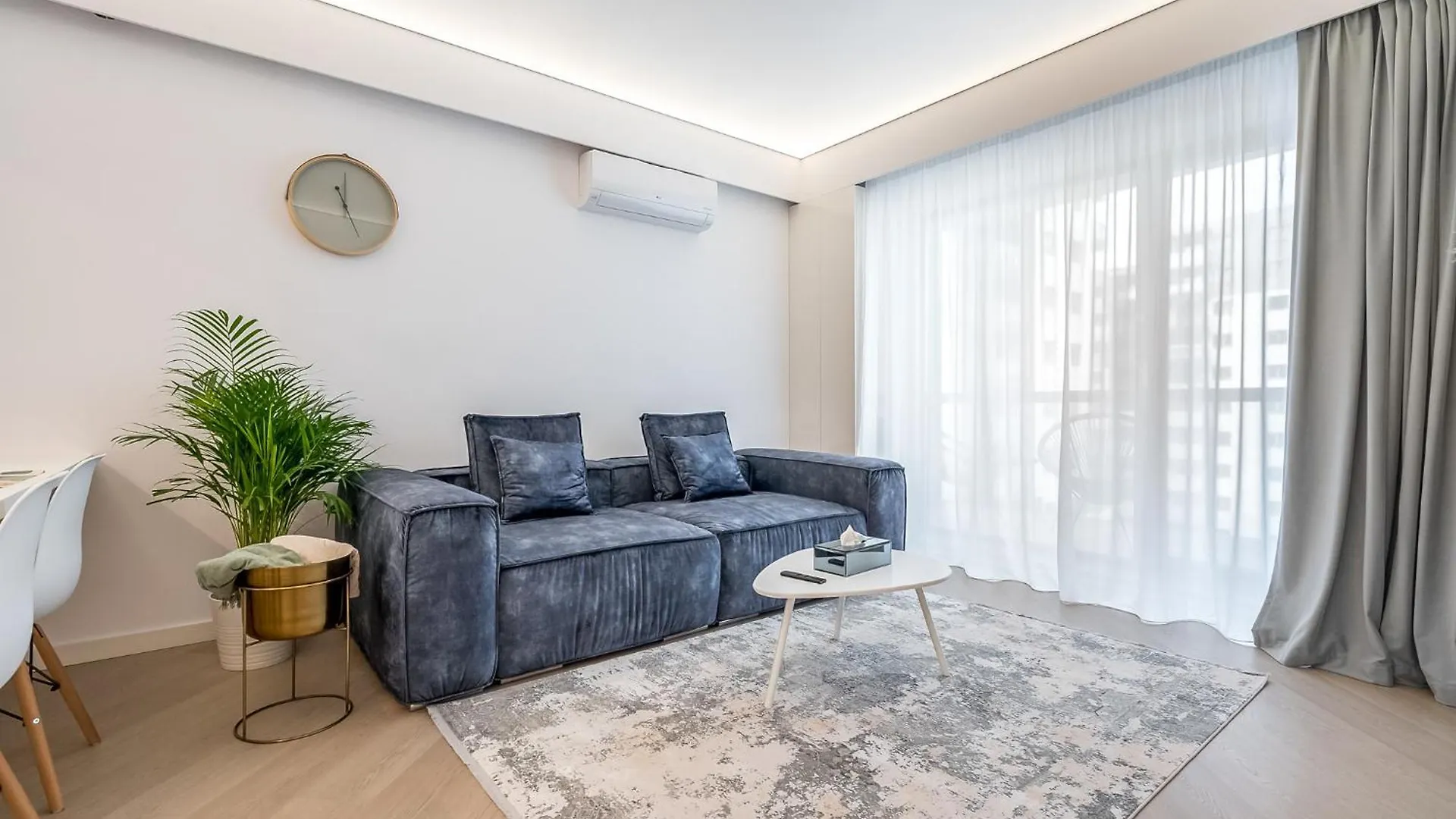 Cortina North Premium Smart Apartment With Parking Voluntari