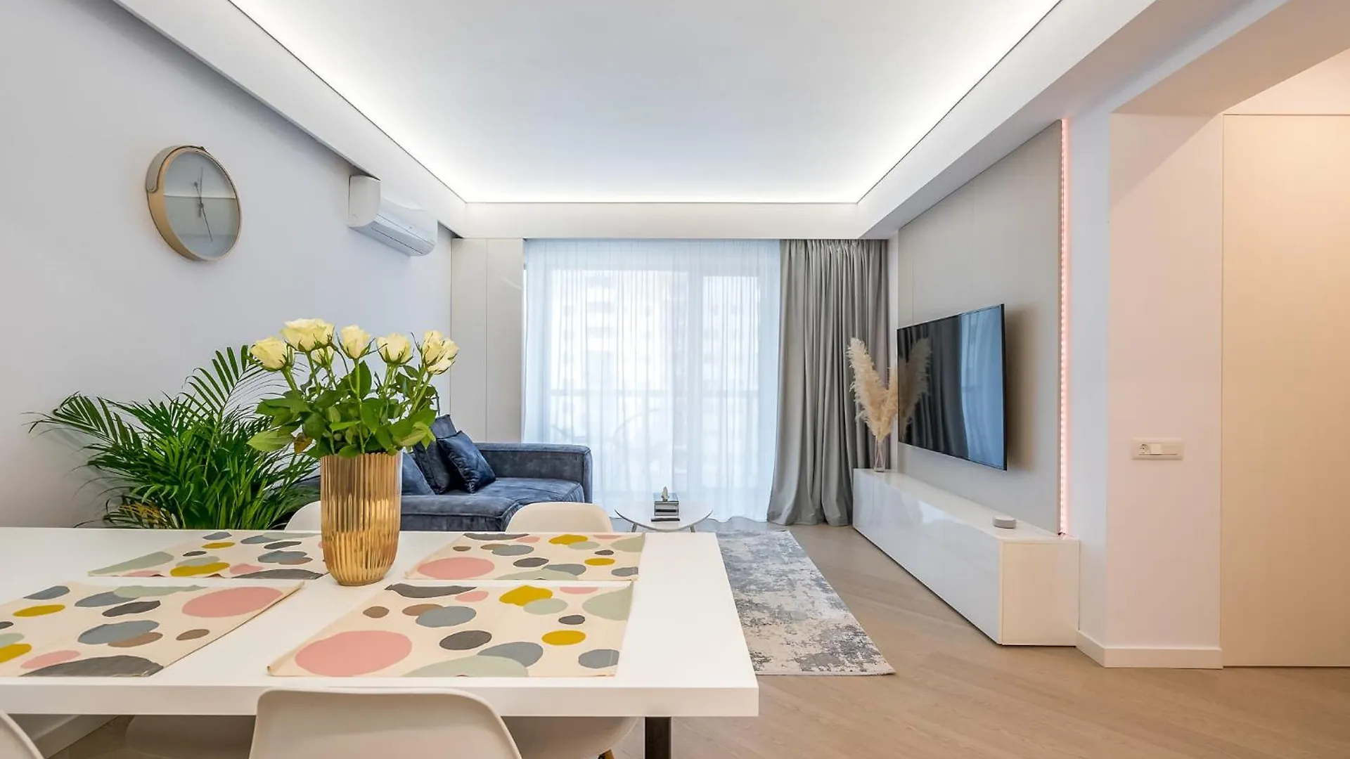 Cortina North Premium Smart Apartment With Parking Voluntari 0*,